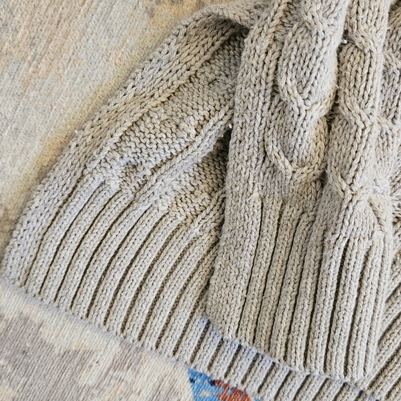 Cream colored knit vest, XS - Picture 2 of 3